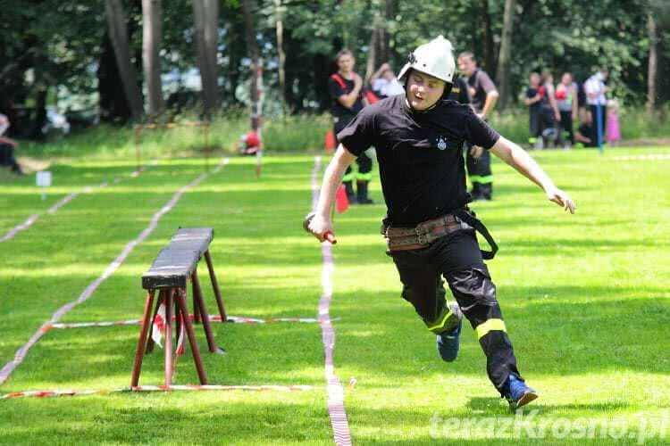 Strażacy z Jedlicza i Krosna rywalizowali w zawodach sportowo-pożarniczych
