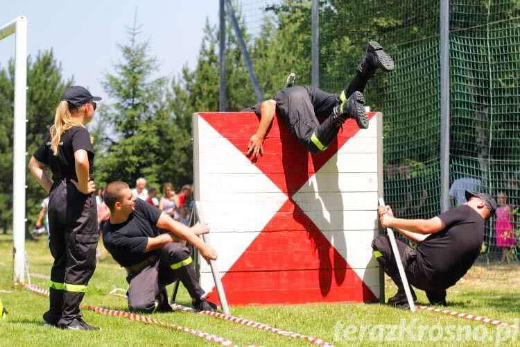 Strażacy z Jedlicza i Krosna rywalizowali w zawodach sportowo-pożarniczych