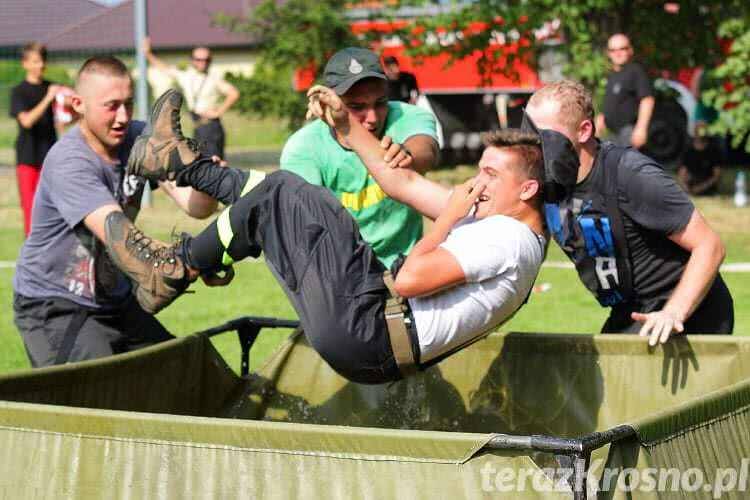 Strażacy z Jedlicza i Krosna rywalizowali w zawodach sportowo-pożarniczych