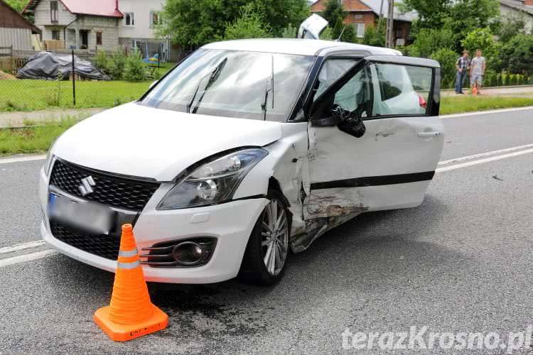 Zderzenie dwóch samochodów w Nadolu