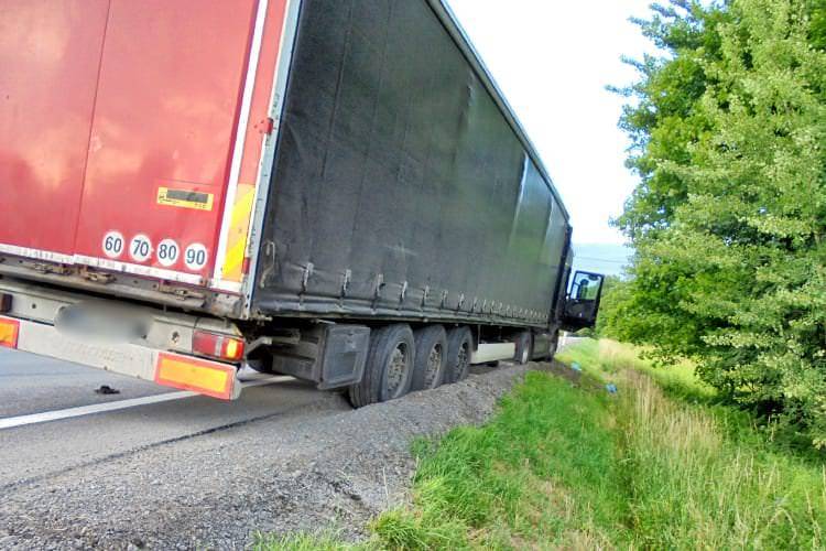 Jazdę na "oparach" zakończył na poboczu