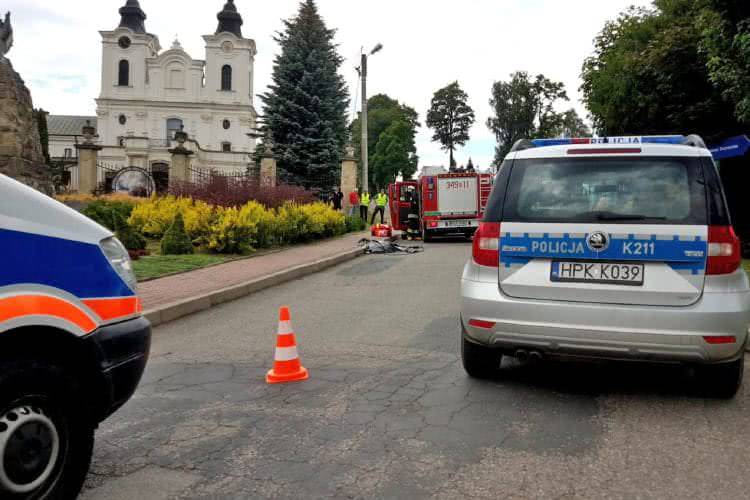 Tragiczny wypadek w Dukli, autobus rozjechał kierowcę