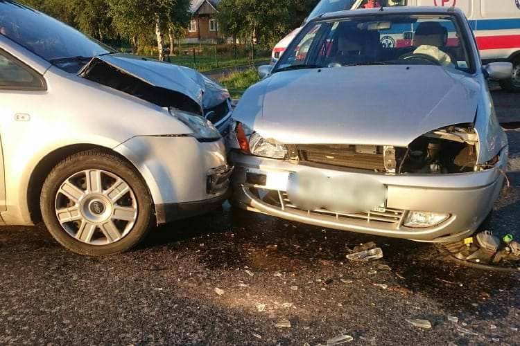 Zderzenie fordów w Iwoniczu