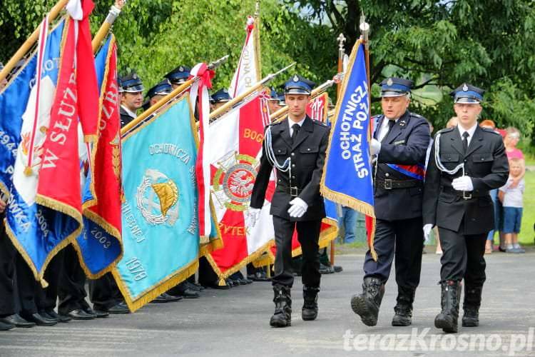 Sztandar na 90-lecie. Jubileusz OSP Jaszczew