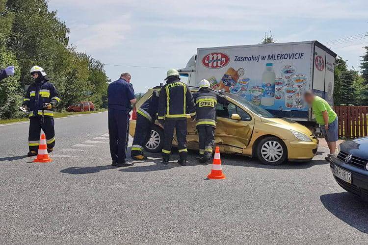 Zderzenie trzech samochodów w Iwli