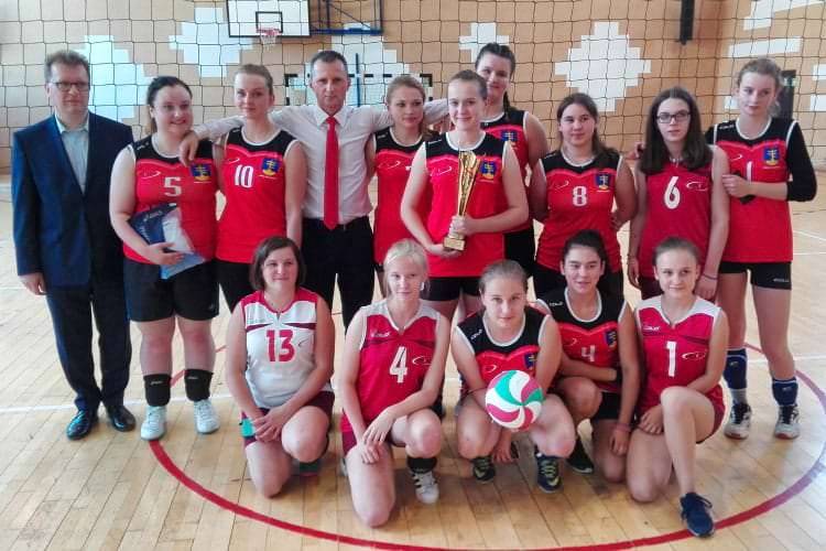 Finał amatorskiej ligi siatkówki