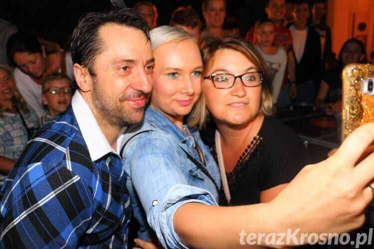 Tłumy na koncercie Boys w Iwoniczu-Zdroju