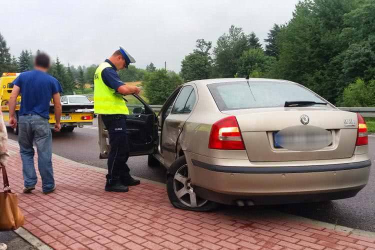 Zderzenie w Woli Komborskiej trzech samochodów