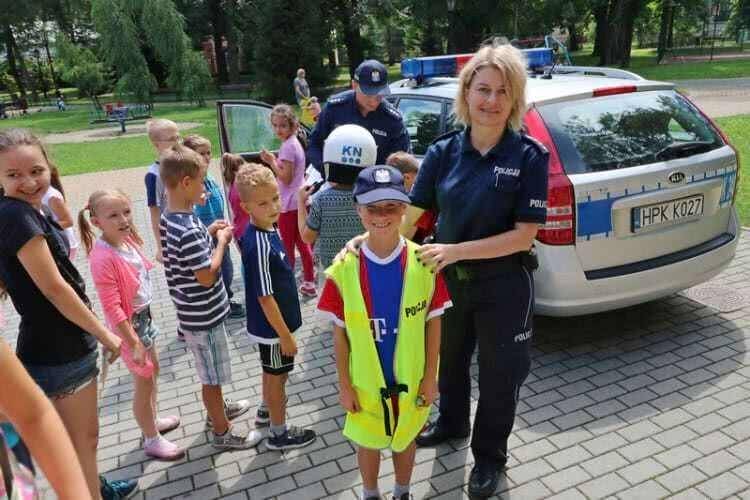 Policjanci odwiedzili dzieci w świetlicy