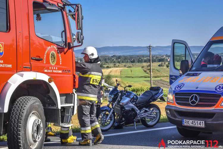 Zderzenie motocyklisty z osobówką w Miejscu Piastowym