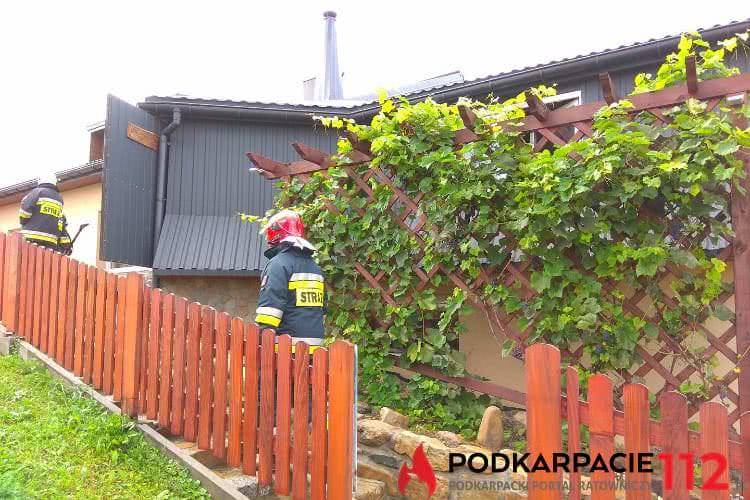 Dukla. Pożar w budynku warsztatowym