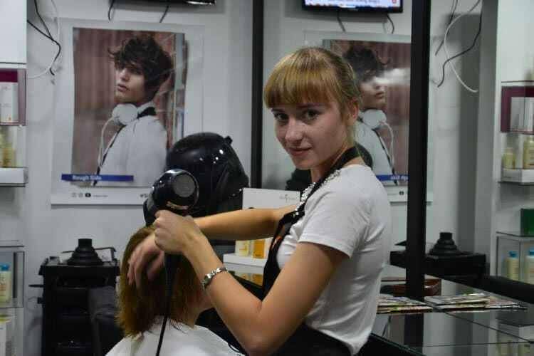 Uczyli się fryzjerstwa w Portugalii 