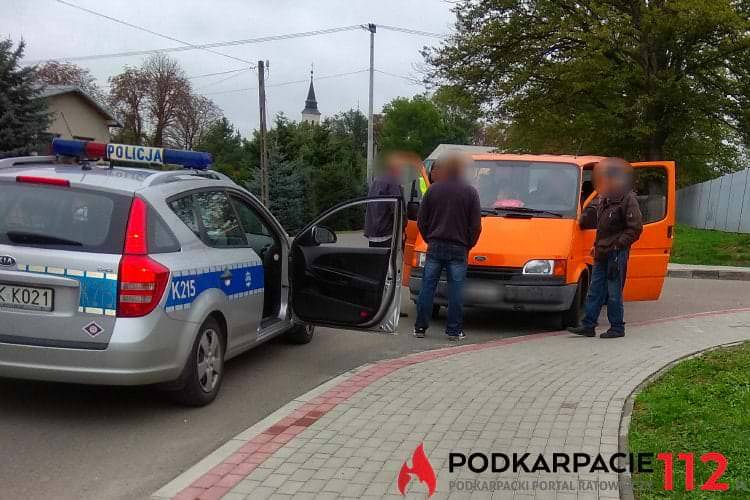 Kolizja na Łukasiewicza w Zręcinie