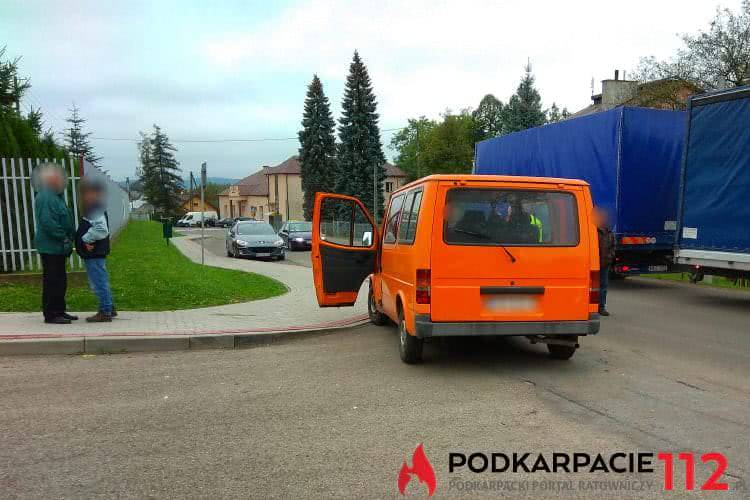 Kolizja na Łukasiewicza w Zręcinie