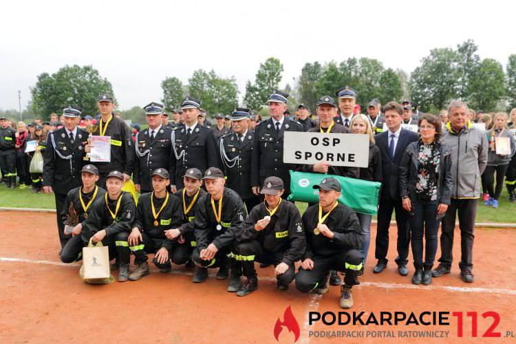 Odrzykoń. Powiatowe zawody sportowo - pożarnicze