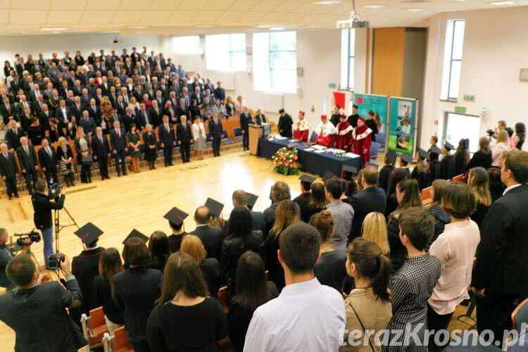 Studenci PWSZ Krosno zainaugurowali rok akademicki