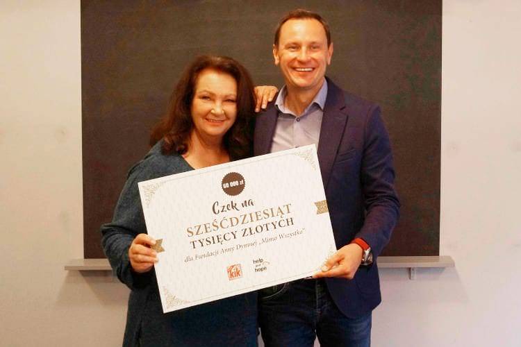 Pieniądze ze zbiórki trafiły do fundacji Anny Dymnej
