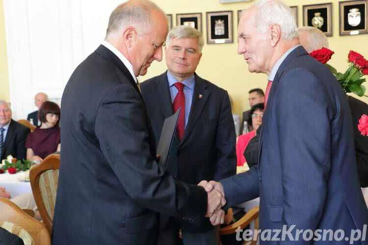 Krosno. Prezydent przyznał nagrody nauczycielom i dyrektorom