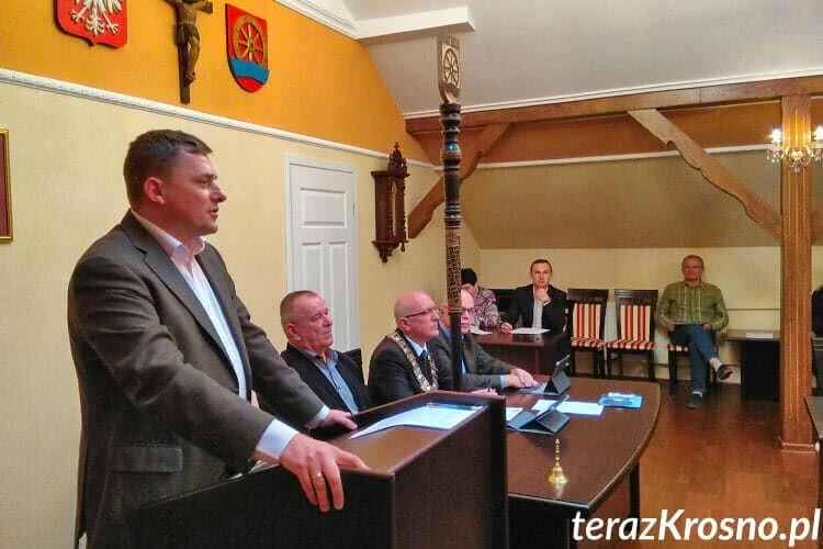 Gmina Miejsce Piastowe nie odpuszcza - walczy o lotnisko