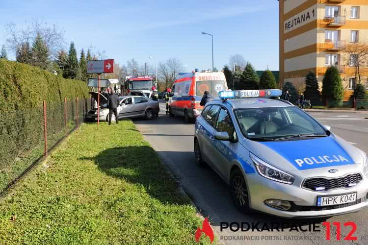 Zderzenie skody i fiata w Jedliczu