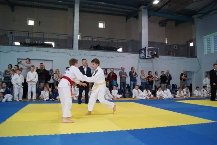 UKS 15 Krosno z 8 medalami 