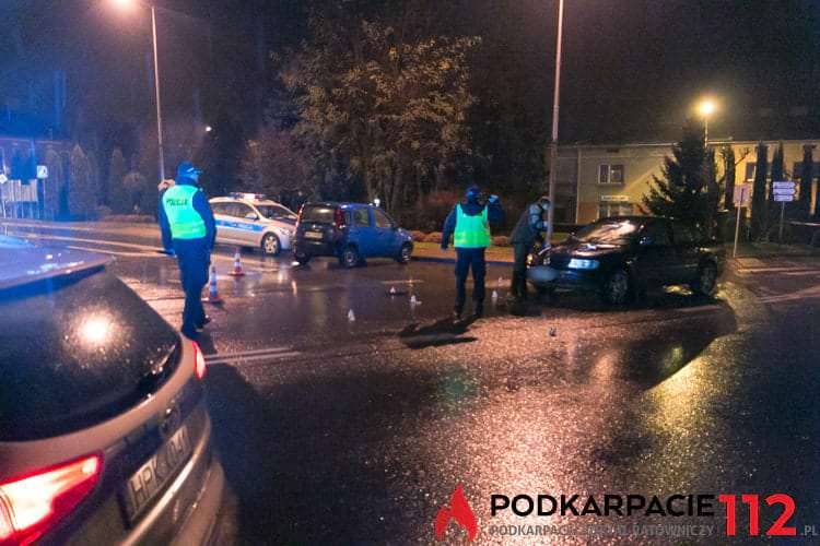 Poważny wypadek w Jedliczu. Piesza w bardzo ciężkim stanie