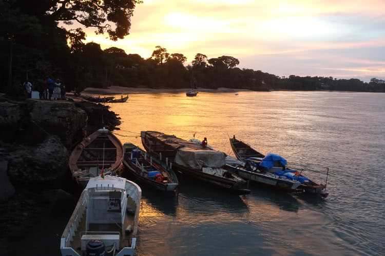 Autostopem i pieszo przez Gwinee Bissau & Konakry