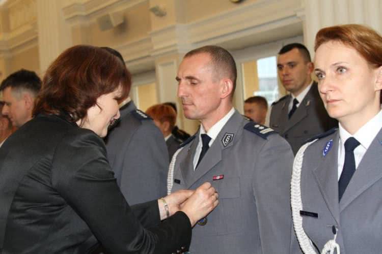 Leszek Buryła z Odznaką "Zasłużony Policjant"