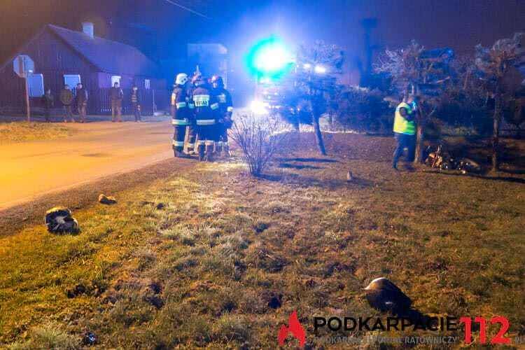 Wypadek w Chlebnej. Ranny motocyklista i jego pasażerka