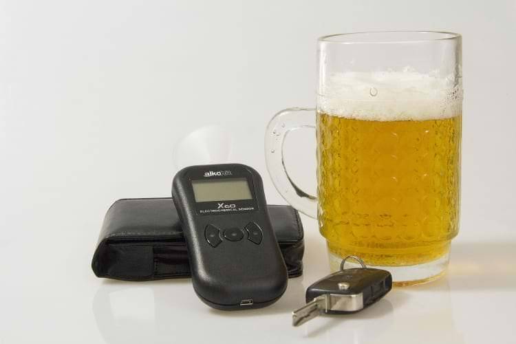 Miał 3 promile alkoholu w organizmie i zakaz prowadzenia pojazdów