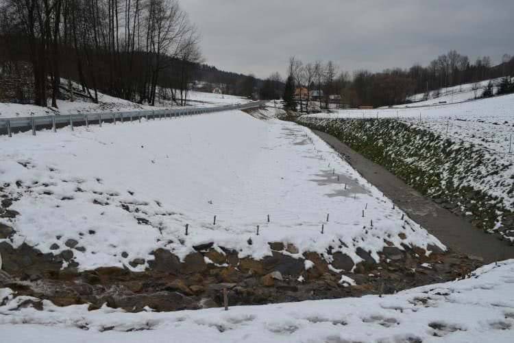 Zakończono prace przy stabilizacji osuwiska w Pietruszej Woli