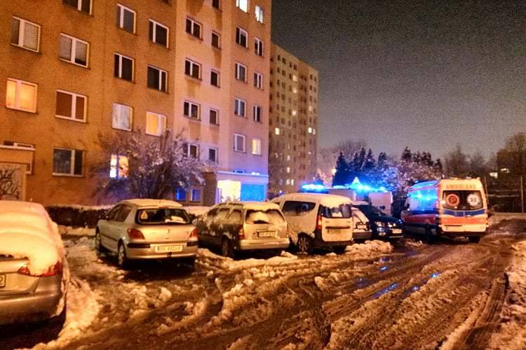Awantura w bloku, dwie osoby w szpitalu