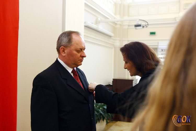 Otrzymali medale i odznaczenia