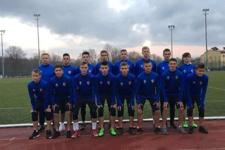 Udana runda jesienna w wykonaniu młodzieżowych drużyn MOSiR-u