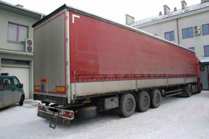 Rodzina z Syrii znaleziona w ciężarówce