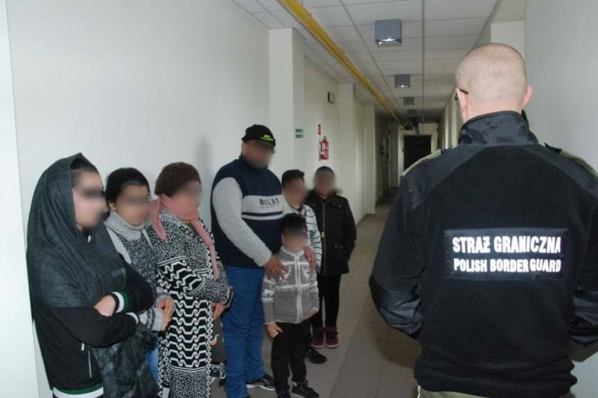 Rodzina z Syrii znaleziona w ciężarówce