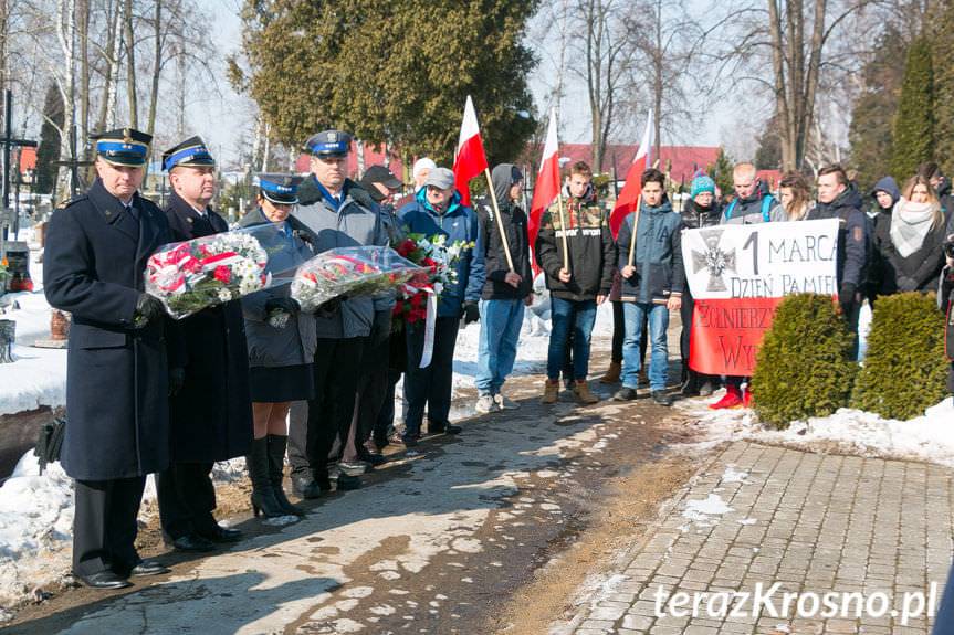 Złożyli kwiaty ku czci żołnierzy wyklętych