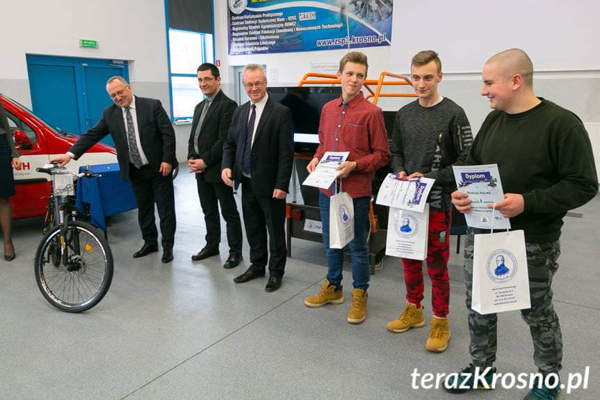 Andrzej Pacek zwycięzcą V Konkursu Wiedzy Technicznej i Motoryzacyjnej