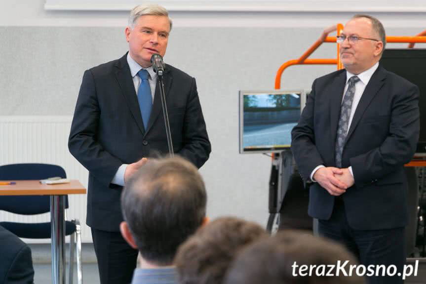 Andrzej Pacek zwycięzcą V Konkursu Wiedzy Technicznej i Motoryzacyjnej