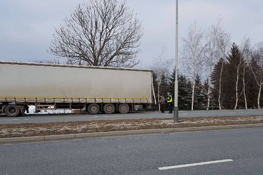 Zderzenie tirów na al. Jana Pawła II