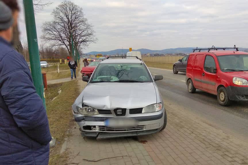 Zderzenie czterech samochodów w Krośnie