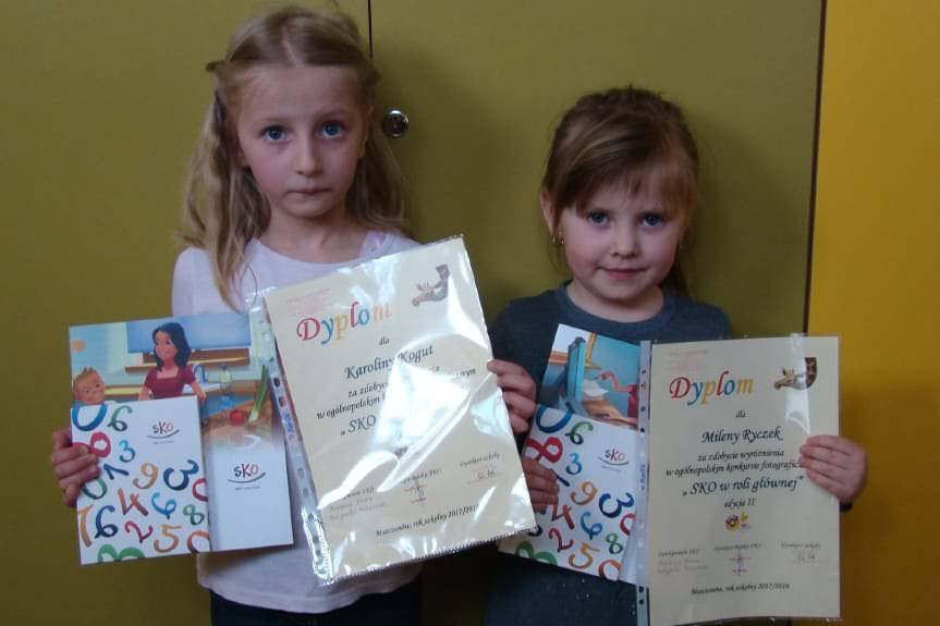Wyróżnienia w konkursie fotograficznym dla Karoliny i Mileny