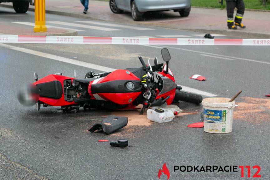 Wypadek na skrzyżowaniu Tysiąclecia z Magurów