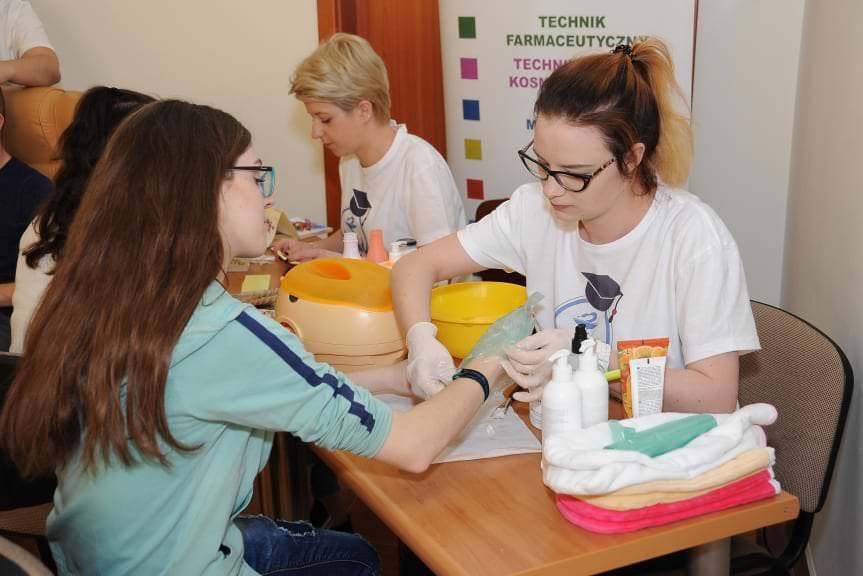 Biblioteka uczy jak pokonać stres