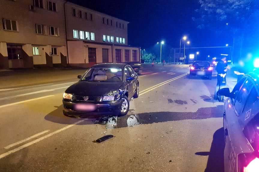 Wymuszenie i kolizja na Niepodległości
