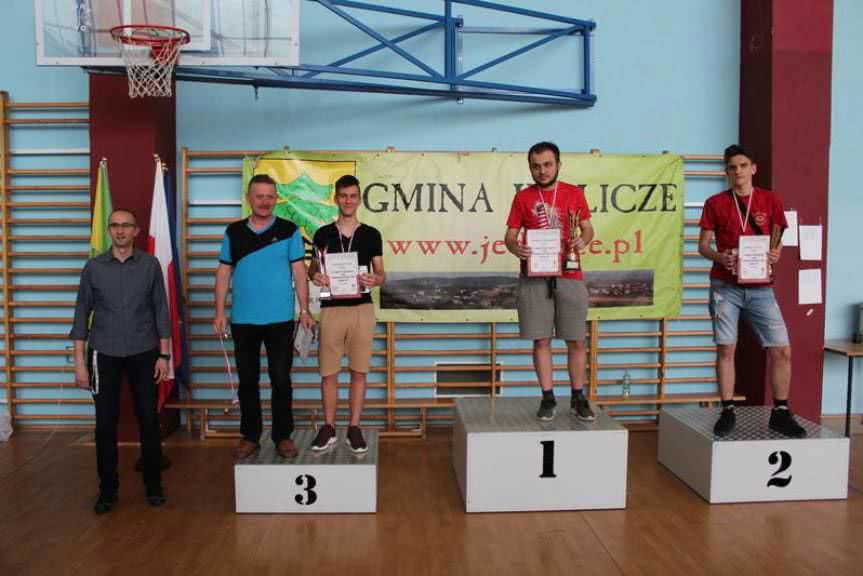 Zawody Strzeleckie i Turniej Szachowy odbyły się w Jedliczu