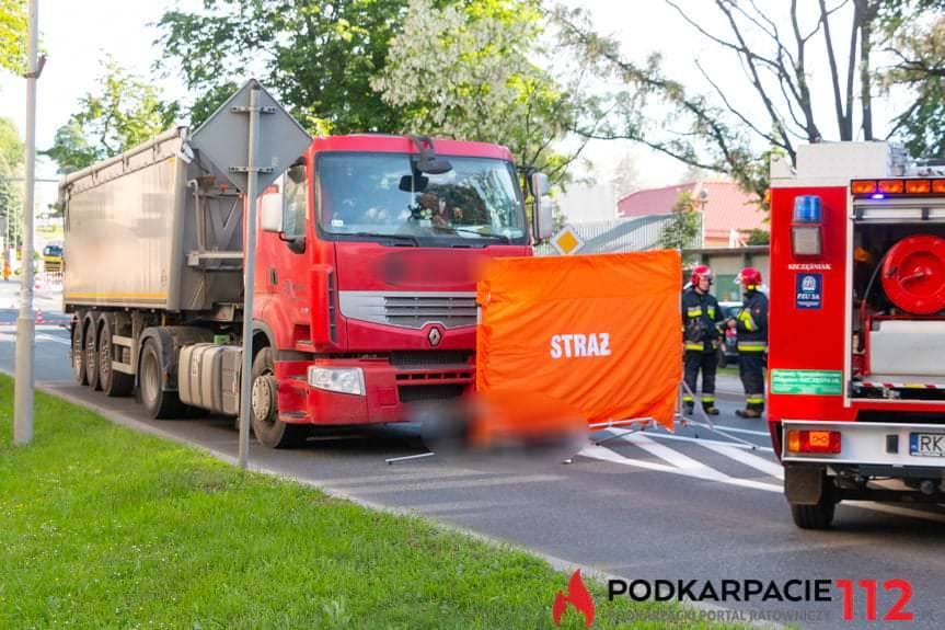 Śmiertelny wypadek w Dukli, nie żyje 83-latka
