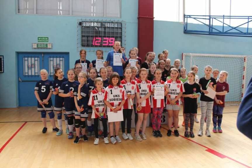 Siatkarki GOSiR Jedlicze w finale Kinder Sport