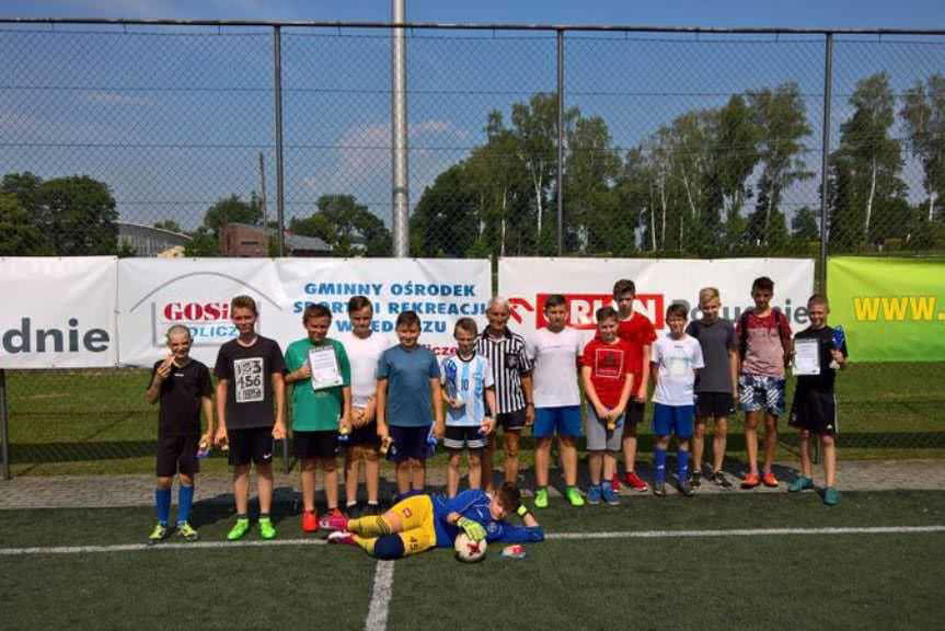 Jedlicze. Dzieci świętowały na sportowo