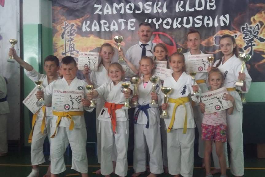 Sukcesy zawodników krośnieńskiego KKK na Turniejach w Zamościu i Rudzie Śląskiej